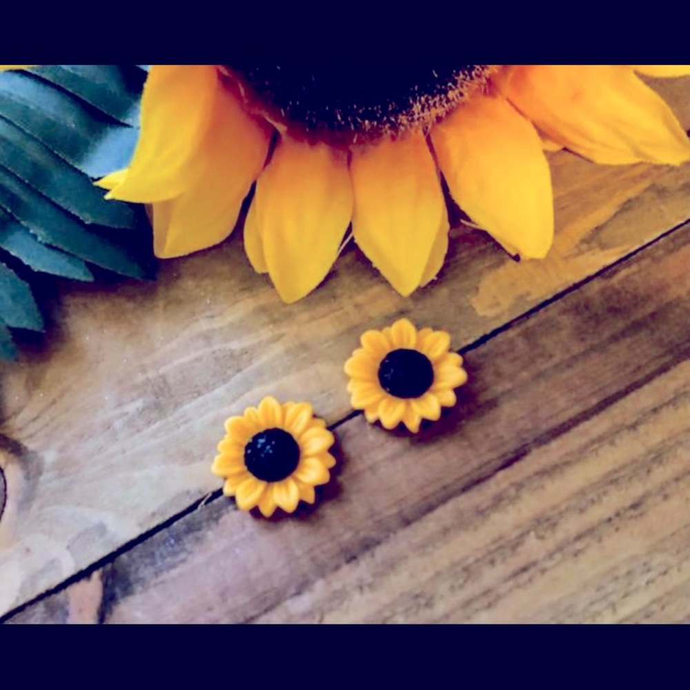 Big Sunflower Stud Earrings